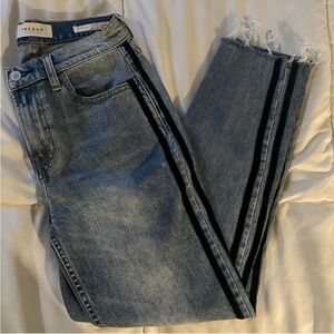 PacSun Ankle-Length Frayed Hem Jeans